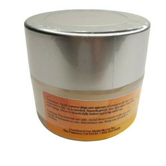 Exotique Revitalizing Moisturizer 1 OZ - Picture 2 of 4